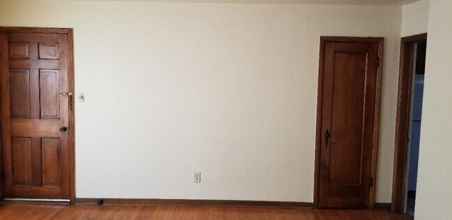 1348 Eastview Ave unit 1348 Eastview Apt A, Columbus, OH 43212 - photo 7