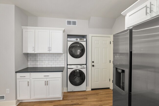 1100 Davis Ave NW unit 1, Grand Rapids, MI 49504 - photo 5