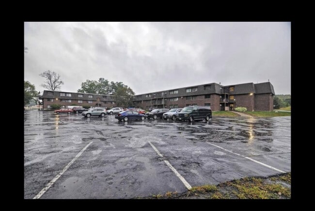 Wayside Condominium unit 301, Marlborough, MA 01752 - photo 3