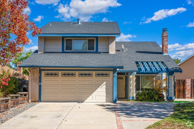 Cottage style home in Country Hills.