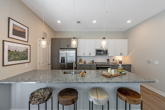 Holden at Oak Grove, Athens, GA 30607 - photo 3