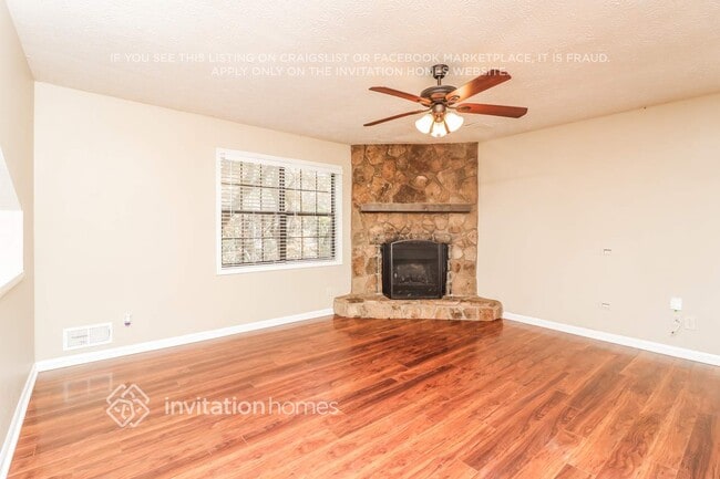 129 Little Brook Dr, Woodstock, GA 30188 - photo 5