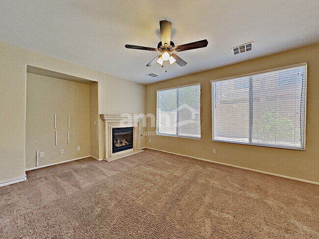 1009 Kern River Ave, Henderson, NV 89002 - photo 5