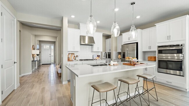 5127 Slate Hue Place, Apollo Beach, FL 33572 - photo 4