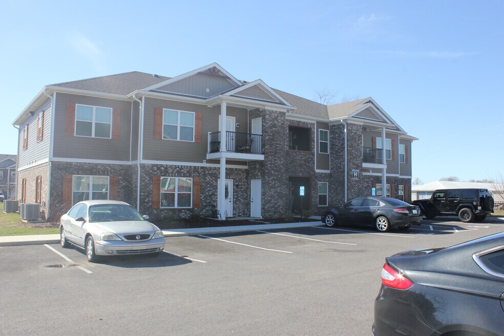 1120 Bluegrass Rd unit A3, Franklin, KY 42134 - photo 1