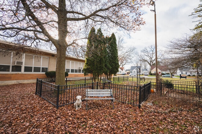 Monac Elementary invites you to enjoy their garden