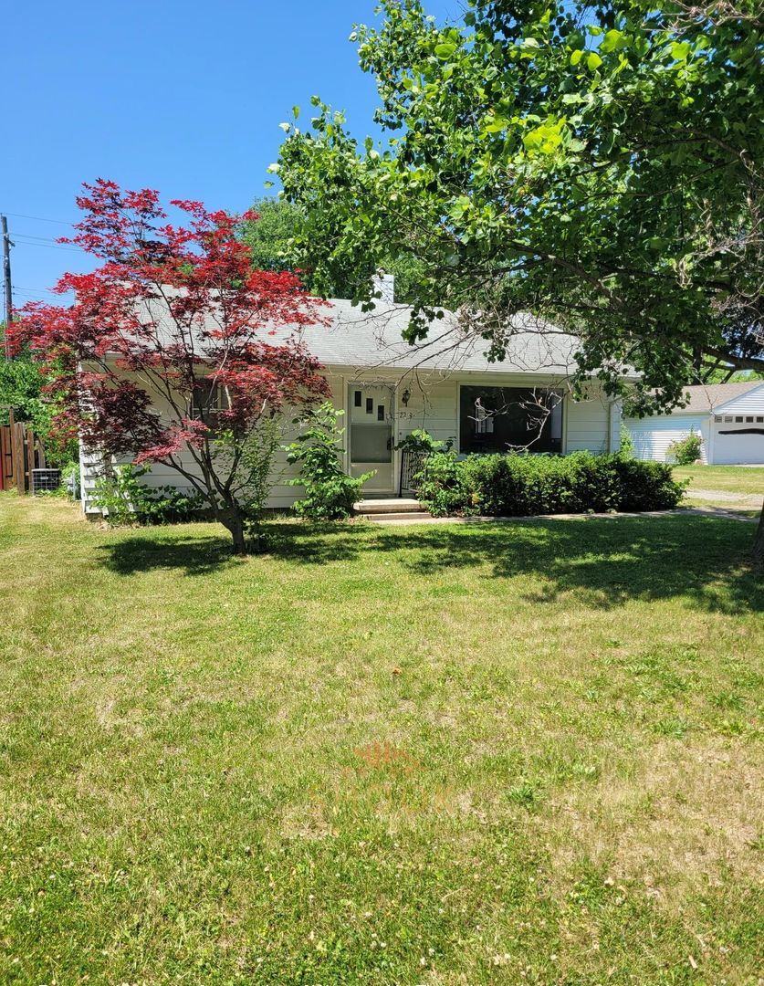 2219 Carlisle Rd, West Lafayette, IN 47906 - photo 1