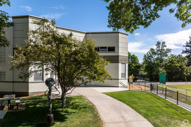 Longfellow School is an excellent grade school in Bozeman, Montana.