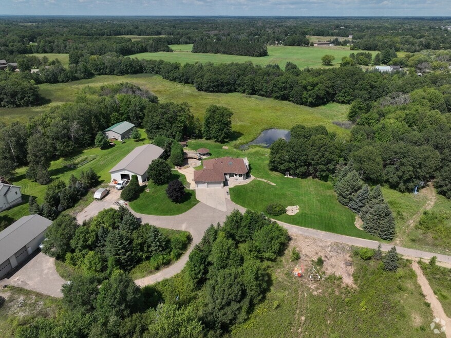 18410 Jackson St NE, Cedar, MN 55011 - photo 2