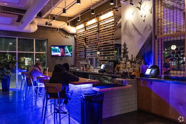 Downtown Bettendorf boasts modern nightlife, much of it centered around the Isle Casino.