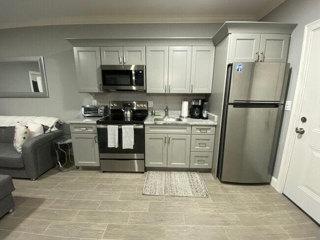 120 Tremont St unit 110, Everett, MA 02149 - photo 2