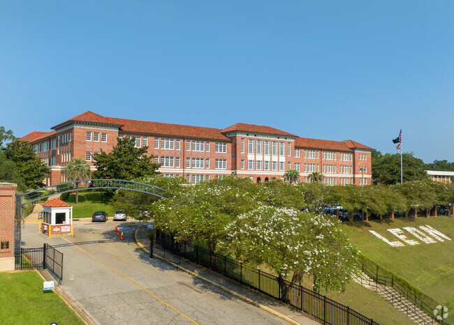 Leon High School serves students in grades 9-12.