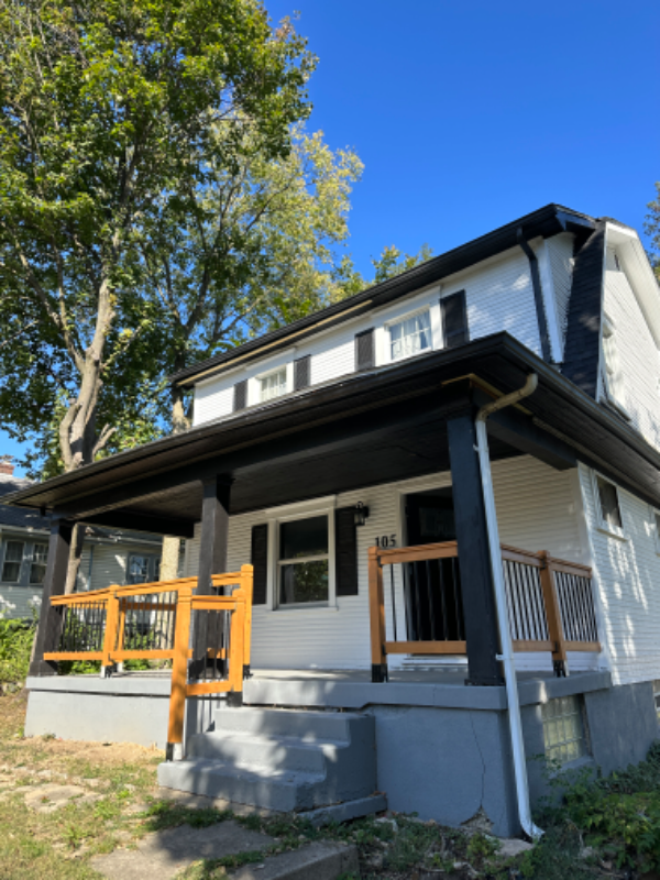 105 W Siebenthaler Ave, Dayton, OH 45405