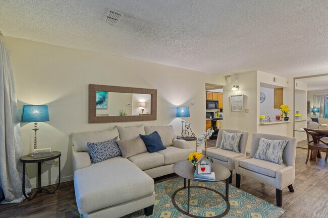 Waterford Place, Mesa, AZ 85210 - photo 2