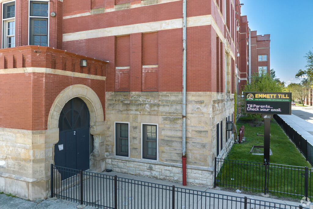 Signage and entrance to Till Elementary Math and Science Academy