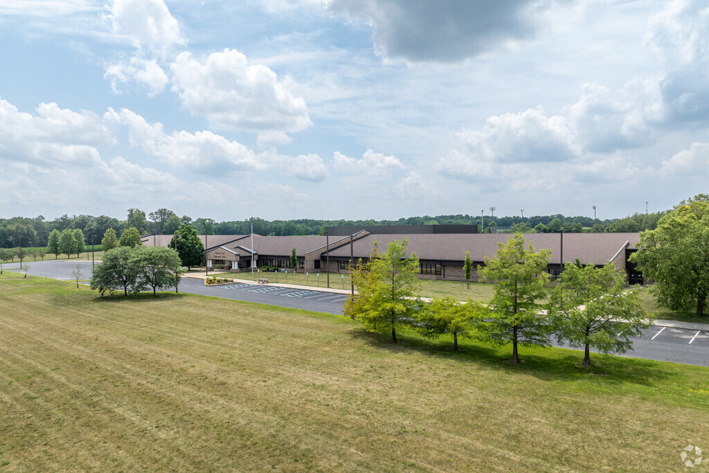 Battle Ground Elementary School serves over 600 students.
