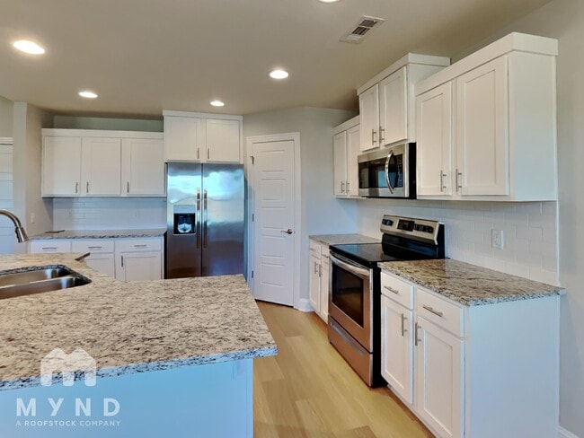 5902 SW Teppee Ave, Bentonville, AR 72713 - photo 7