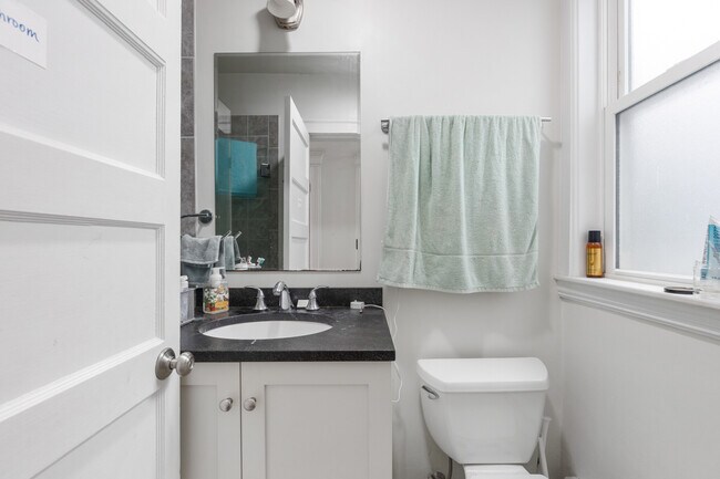 245 Summer St unit 1, Somerville, MA 02143 - photo 7