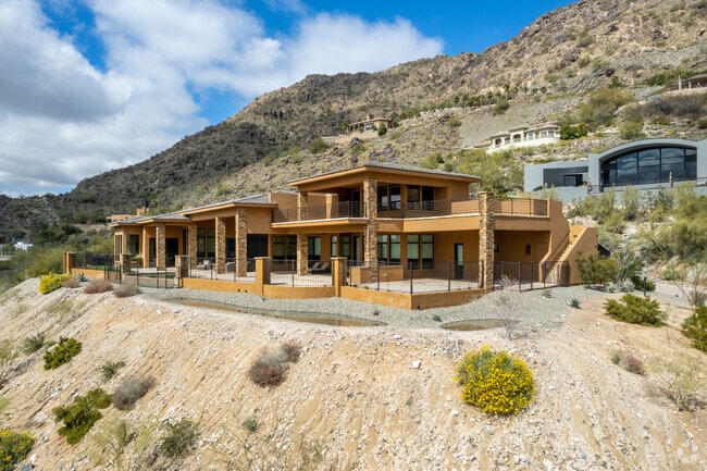 Mountainside homes promote luxury in Paradise Valley Village.