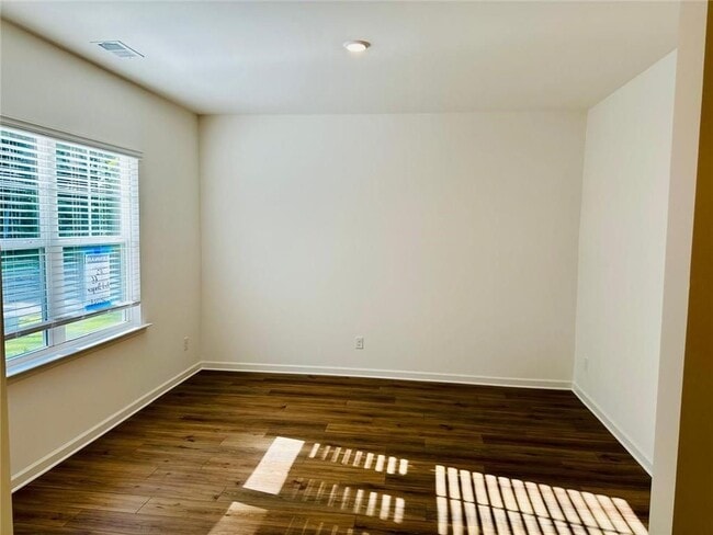 66 Red Dragon Dr, Jefferson, GA 30549 - photo 5