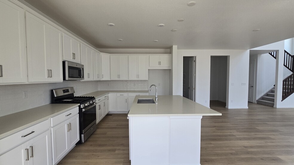 16534 W 93rd Way, Arvada, CO 80007 - photo 1