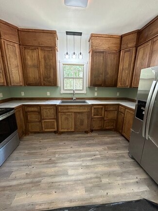 948 Palmer Chapel Rd, Pineville, LA 71360