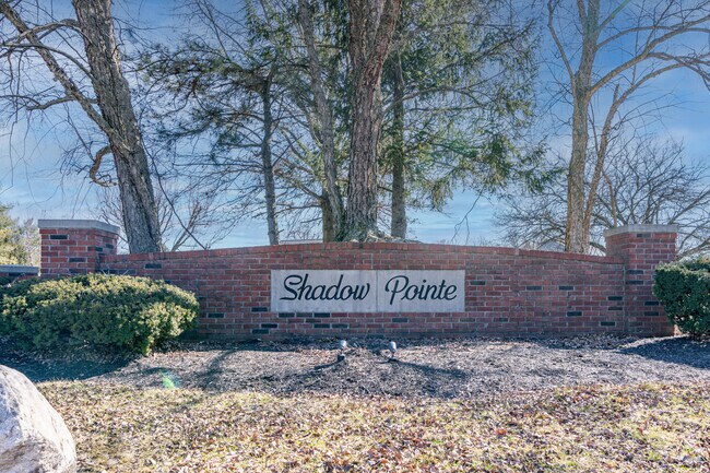 The Snack Guion neighborhood has a population of 30,122.