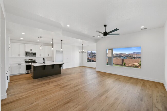 0 Desert Canyons Pkwy unit 37472989, St. George, UT 84790 - photo 2