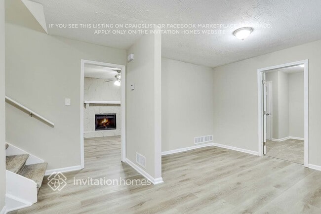 370 Madeline Cir NW, Lawrenceville, GA 30043 - photo 4