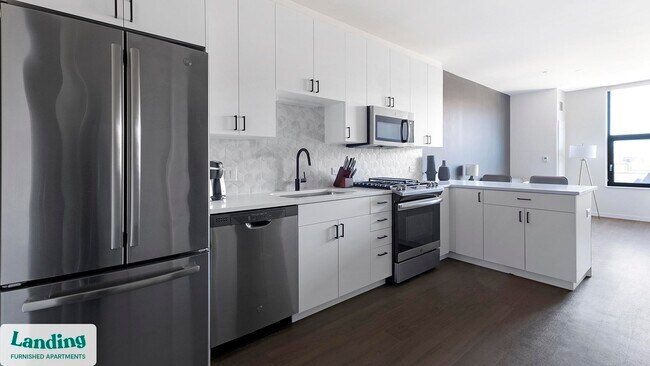 2480-2522 N Milwaukee Ave unit 323.1403910, Chicago, IL 60647 - photo 3