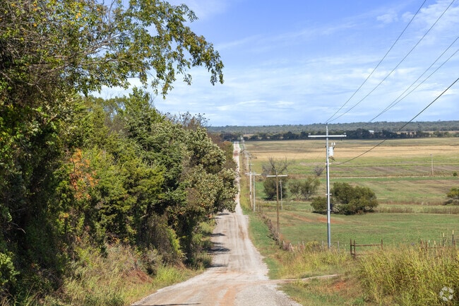 All roads are well maintained around Purcell.
