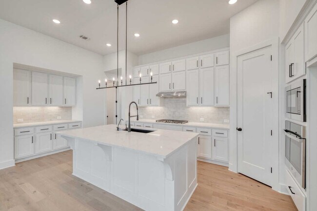 3217 Moon Ridge Rd, Georgetown, TX 78628 - photo 3