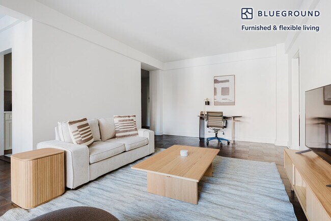 40 Park Ave unit FL7-ID1713, New York, NY 10016 - photo 2