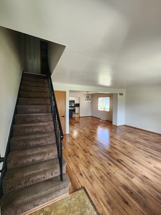 303 W Michigan Ave, Chesterton, IN 46304