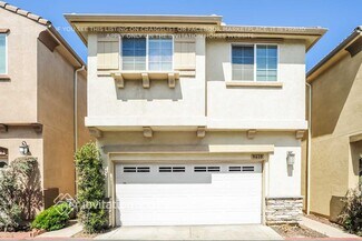 9610 Cherry Hill St, Los Angeles, CA 91331