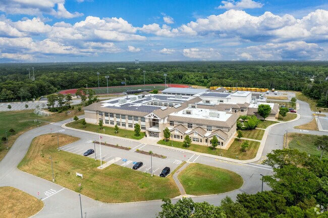 Monomoy Regional High School serves students in grades 8 through 12.