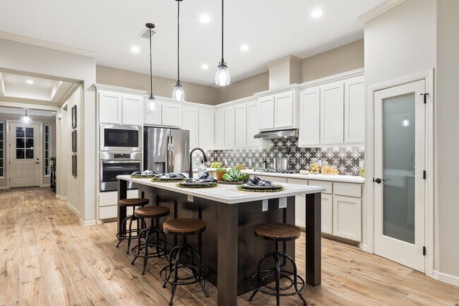 4401 La Sienna Pkwy unit 38553250, Edinburg, TX 78542 - photo 5