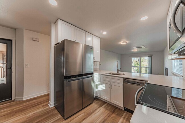 6731 Dublin Loop W unit D, Colorado Springs, CO 80918 - photo 5