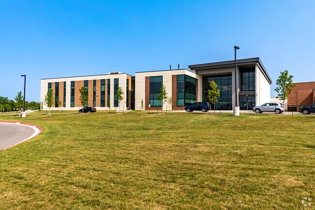 Platte County High School serves students from 9th through 12th grade.