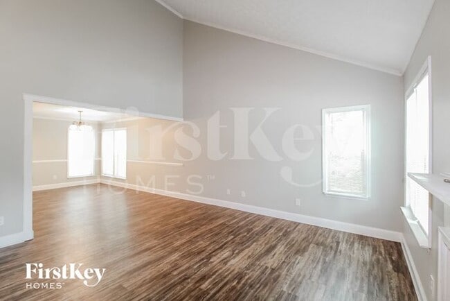 5695 Sugar Creek Ct, Norcross, GA 30093 - photo 3