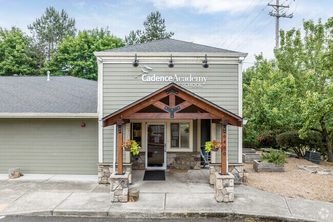 The Entrance for the Cadence Academy in Tualatin, OR.