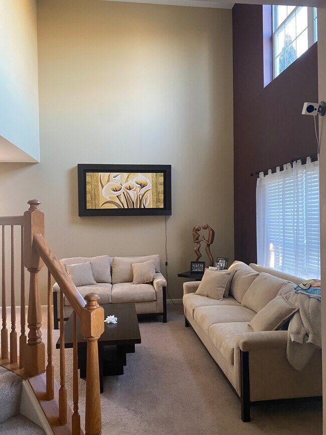 1915 Chestnut Grove Dr, Plainfield, IL 60586 - photo 7