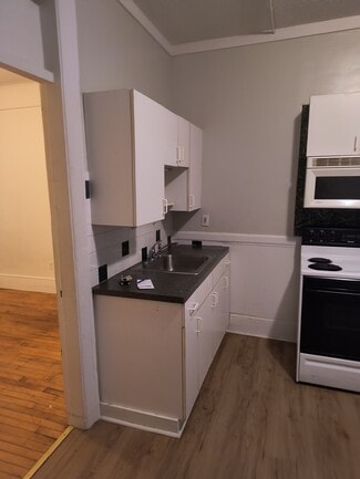 435 Child St Unit Rear, Warren, RI 02885