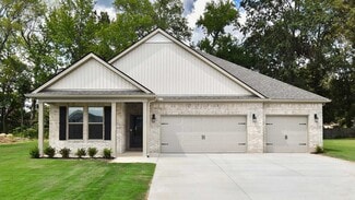 5283 Borden Creek Dr, Olive Branch, MS 38654