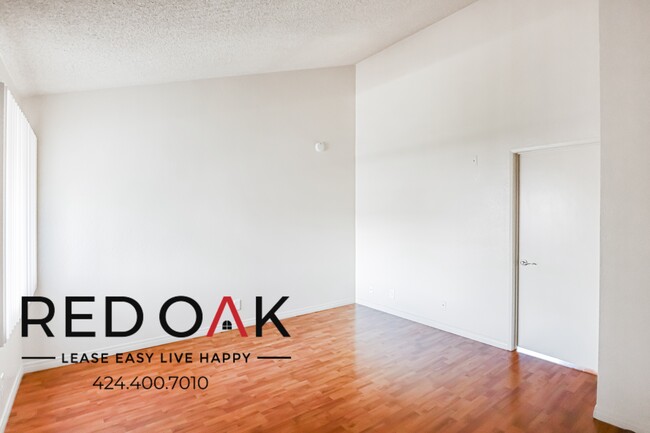 1542 Orizaba Ave unit 16, Long Beach, CA 90804 - photo 2