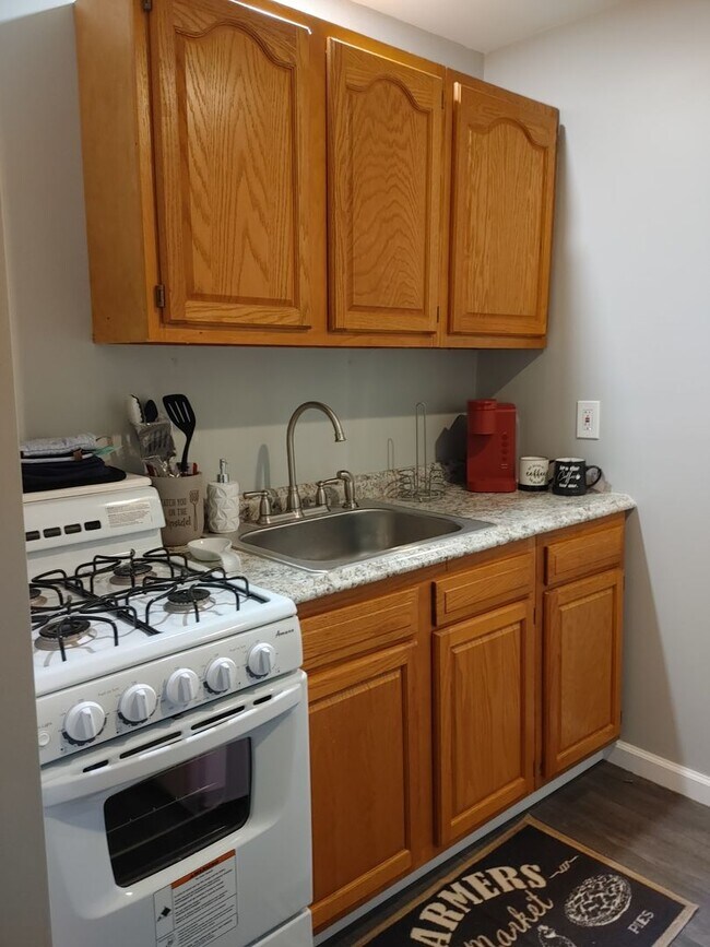 2317 Broad St unit . 3, Parkersburg, WV 26101 - photo 2