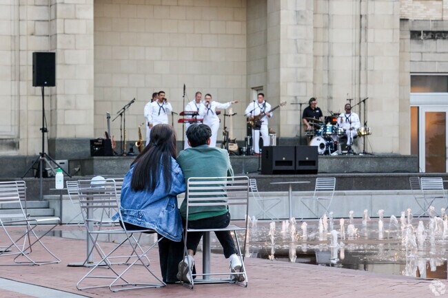 For a relaxing evening, residents can go to Sundance Square and listen to live music.