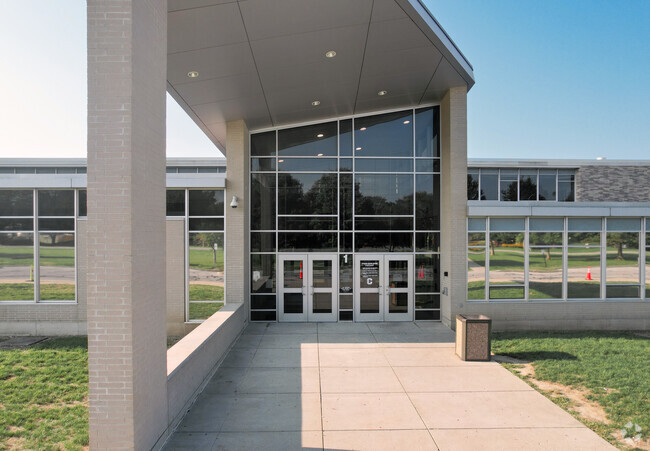The main entrance to Creston Intermediate and Middle School in Southeast Warren.