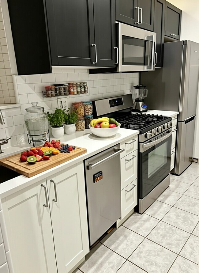 316 St Paul St unit 5, Brookline, MA 02446 - photo 6