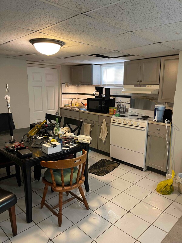 6013 12th Ave unit Bsmt Studio, Kenosha, WI 53143 - photo 3